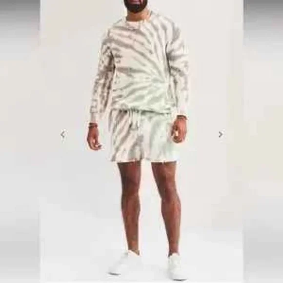 NWT: SER.O.YA LEO KNIT SWEATER Unisex..Size XL - Picture 2 of 10